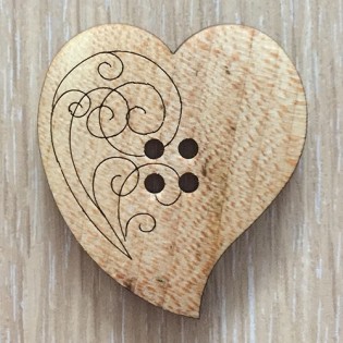 BUTTON - WOODEN HEART LARGE 4
