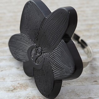 Črna orhideja - prstan